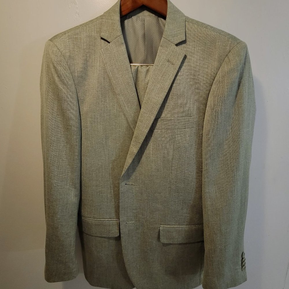 Bocaccio 38S suit, green. (Fits like 38R.) 32W 30L pants